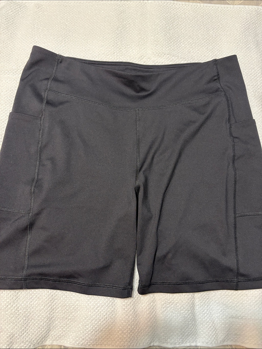 tek gear Black High-Rise Bike Shorts with Side Pockets